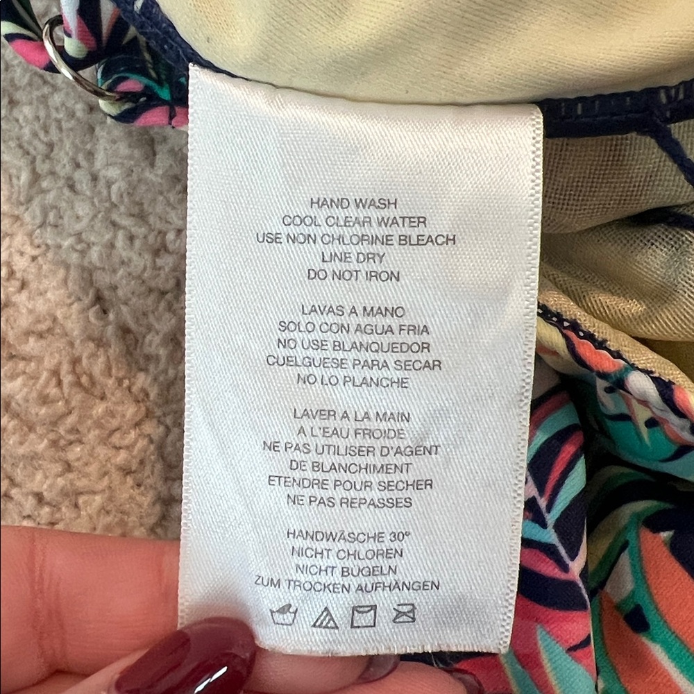 Miraclesuit Amici V-Neck One-Piece Swimsuit Size 14 - Picture 10 of 10